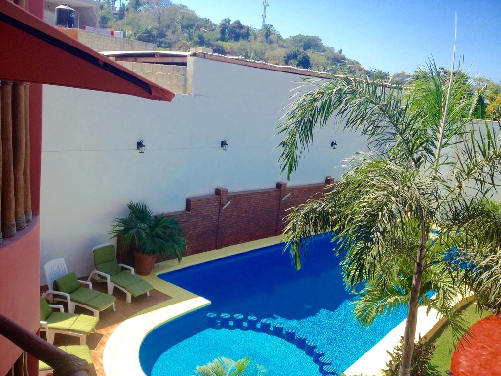 Hotel Y Suites Los Encantos Саюлита Экстерьер фото