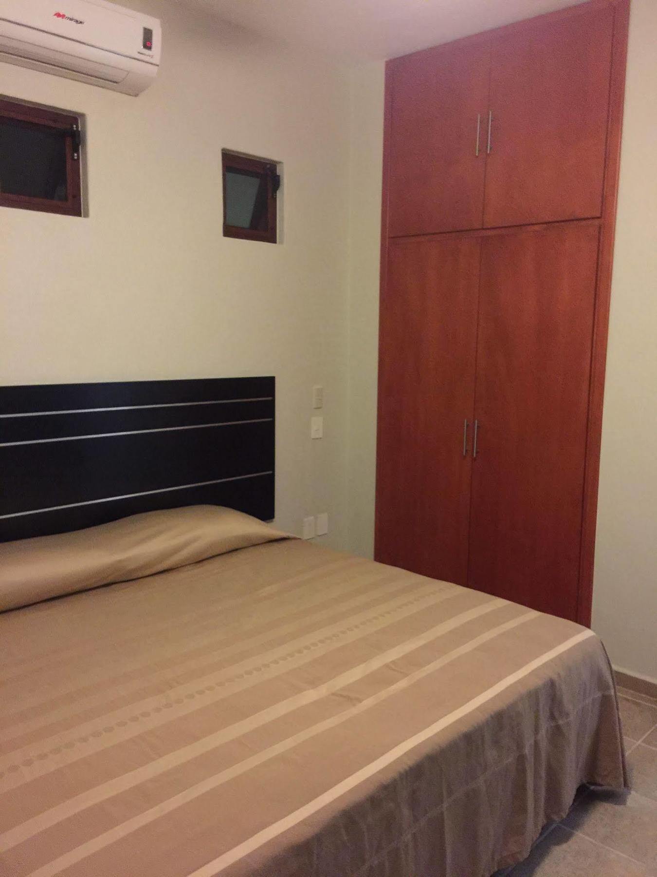 Hotel Y Suites Los Encantos Саюлита Экстерьер фото